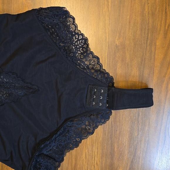 Popilush The Shapewear Bodysuit Full Coverage Alluring Plunge Lace - Picture 5 of 12